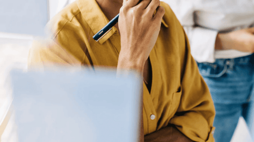 Person nachdenken_komprimiert